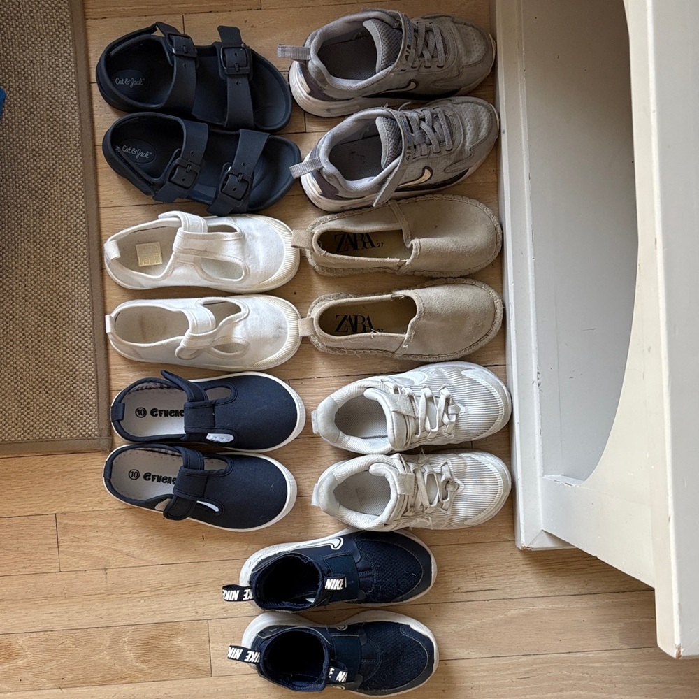 Lot of 7 Boy Shoes Size 10 (27/28 Europe)